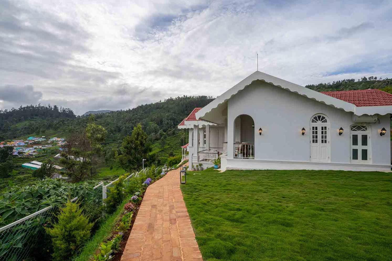 Lohonostays Villa Lansdowne Coonoor Exterior photo